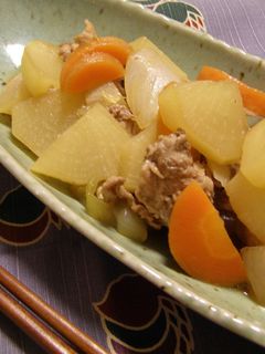 肉じゃがじゃなくて「肉大根♪」-レシピのメイン写真