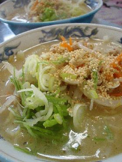 すり胡麻たっぷりの「札幌塩ラーメン」-レシピのメイン写真