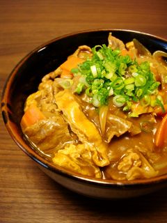具がいっぱい☆おあげさんのカレー丼-レシピのメイン写真