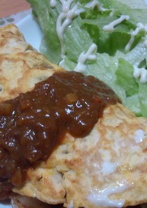 レトルトカレーでカレーオムレツ-レシピのメイン写真