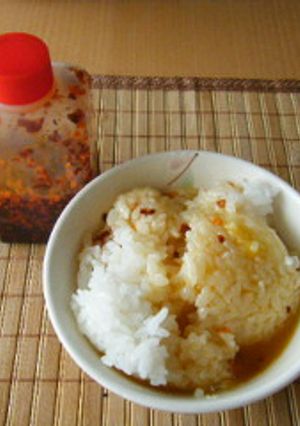 激辛食べるラー油で卵かけごはん-レシピのメイン写真