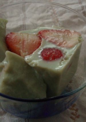 青汁いちご寒天-レシピのメイン写真