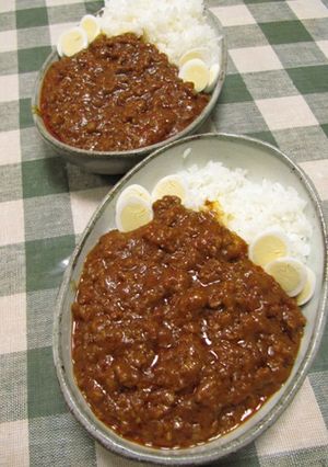 ★コクうま★トマト缶とひき肉で簡単カレー-レシピのメイン写真
