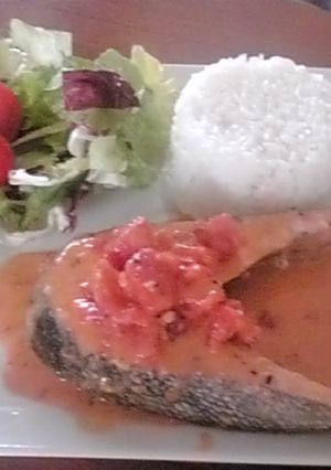 ちょー簡単!サーモンのトマトクリーム煮-レシピのメイン写真
