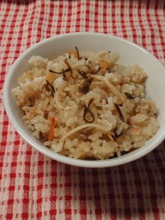 ふじっこ塩こんぶの炊き込みご飯-レシピのメイン写真