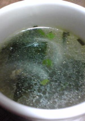 味覇で簡単わかめスープ★-レシピのメイン写真