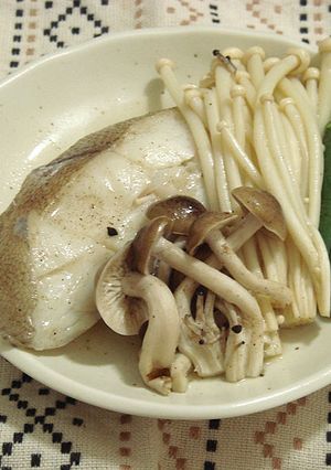 レンジで簡単「カラスカレイの酒蒸し」-レシピのメイン写真