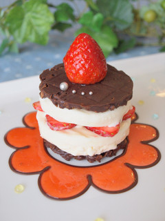 アイスクリームdeいちごのチョコフィーユ-レシピのメイン写真