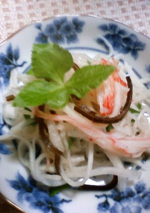 塩こんぶで大根サラダ-レシピのメイン写真