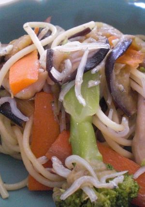 エタリとジャコの野菜たっぷりパスタ-レシピのメイン写真