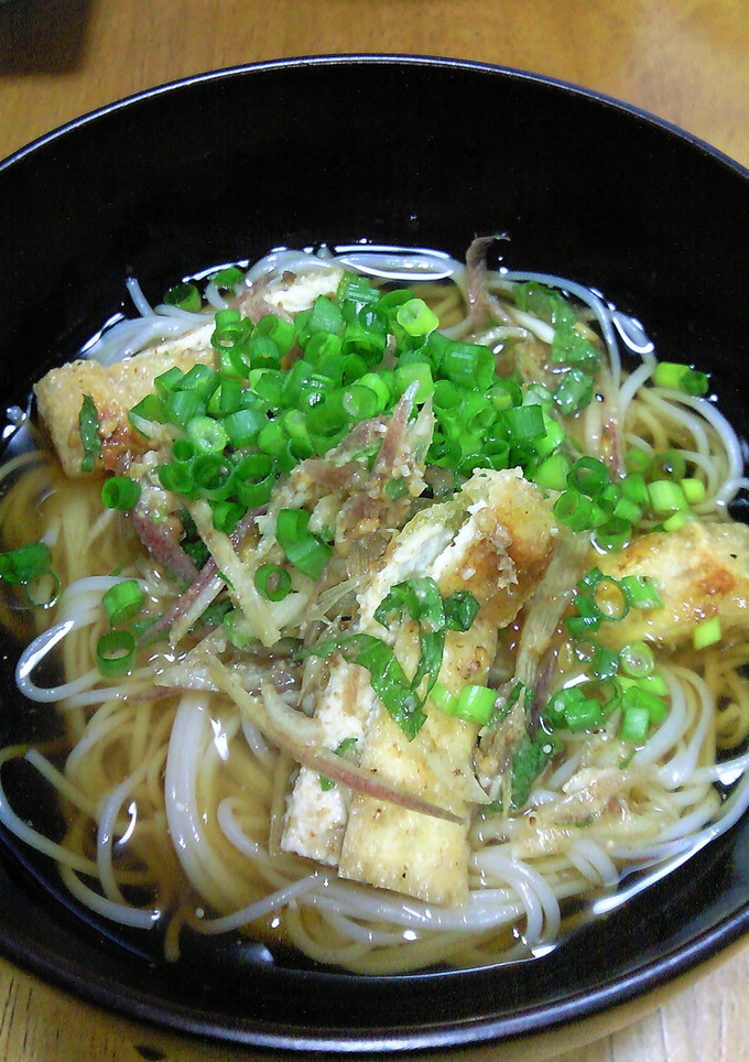 ぶっかけそうめん、みょうがしそ油揚げ投入-レシピのメイン写真
