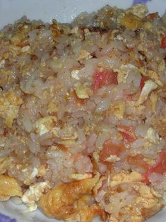 トマトとチーズと卵のチャーハン?-レシピのメイン写真
