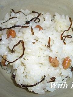 炒り豆と塩こんぶのごはん-レシピのメイン写真