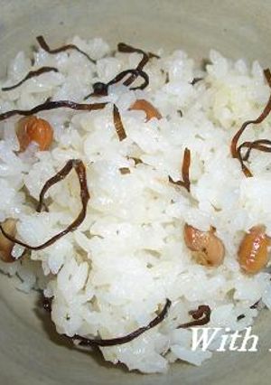 炒り豆と塩こんぶのごはん-レシピのメイン写真