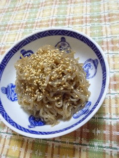 ダシダとラー油で♪おつまみしらたき✿-レシピのメイン写真