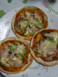 餃子の皮ピザ-レシピのメイン写真