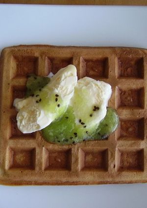 キウイソースのワッフル-レシピのメイン写真