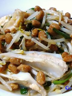 軟骨とニラのにんにく生姜納豆ポン酢炒め-レシピのメイン写真
