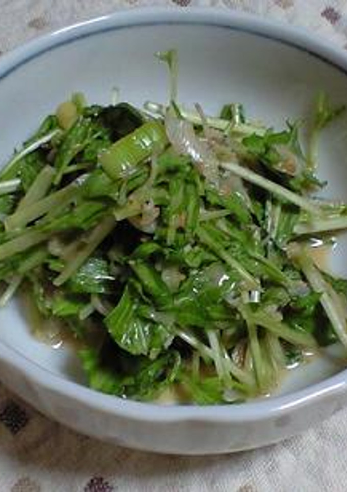 香ばしい～♪水菜とネギのゴマドレ和え-レシピのメイン写真