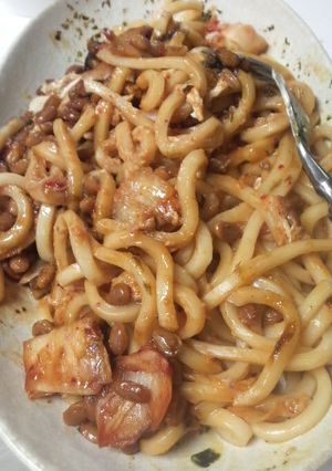 納豆キムチ海苔の仲良しうどん♪-レシピのメイン写真