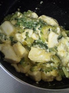 ゴーヤと豆腐の炒め物【味噌マヨ】-レシピのメイン写真