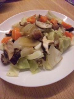 ルクエでヘルシー野菜蒸し♪野菜炒め風-レシピのメイン写真