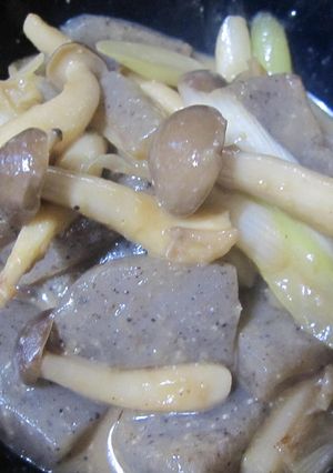 こんにゃくとしめじの味噌炒め-レシピのメイン写真