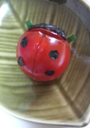キャラ弁★てんとう虫トマト(おかず)-レシピのメイン写真