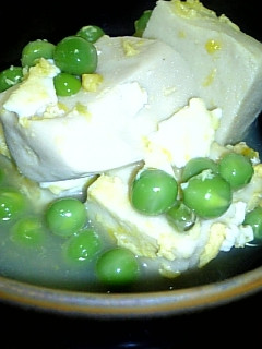 高野豆腐とえんどう豆の卵とじ-レシピのメイン写真