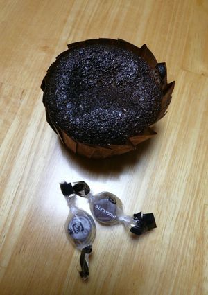 粒チョコでフォンダンショコラ♪-レシピのメイン写真