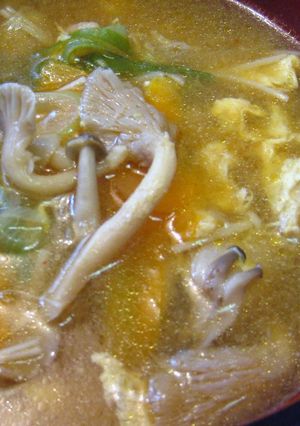 たもぎ茸のユッケジャン（鶏肉版）-レシピのメイン写真