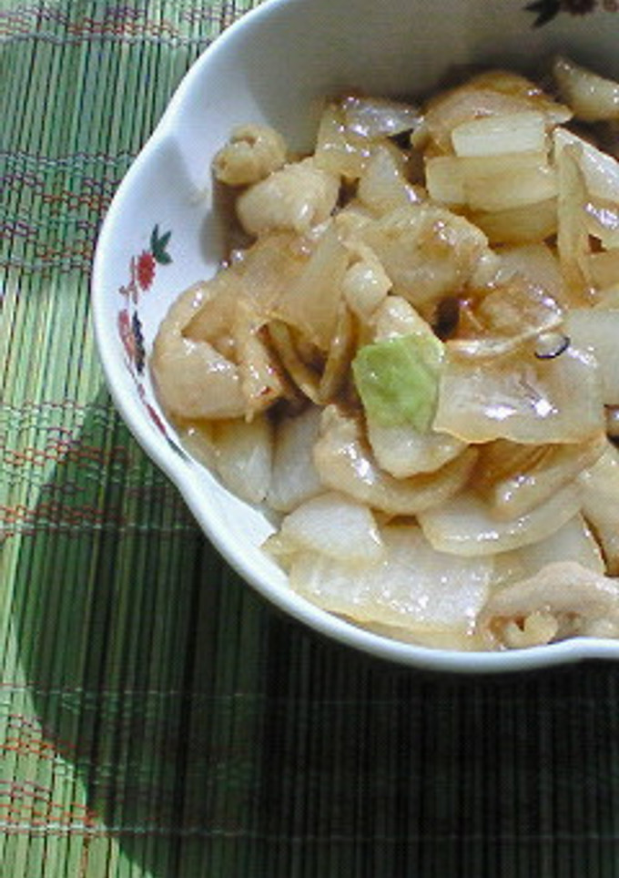 たまねぎと鶏皮の炒め物-レシピのメイン写真