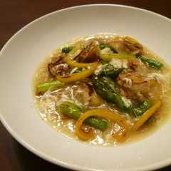 A picture of アスパラとホタテの中華あんかけ。.