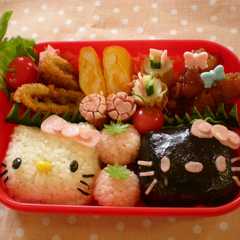 รูปของ 真っ黒キティー☆キャラ弁