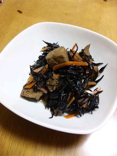 めんつゆで!!失敗なしのひじきの煮物-レシピのメイン写真