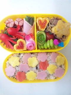 *春のお花いっぱいお弁当*簡単-レシピのメイン写真