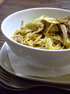 春キャベツと舞茸の塩昆布パスタ-レシピのメイン写真