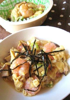 お弁当に❤なんちゃってエビ天の玉子とじ♬-レシピのメイン写真