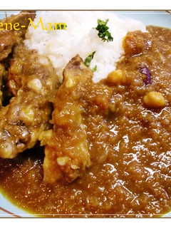 スペアリブと彩り豆のスパイシーカレー-レシピのメイン写真