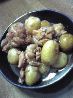新じゃがと鶏手羽元のこっくり煮物-レシピのメイン写真