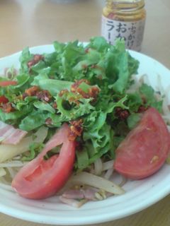 エスニック風〜食べるラー油かける焼うどん-レシピのメイン写真
