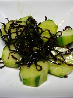 お手軽漬け物☆塩昆布キュウリ-レシピのメイン写真