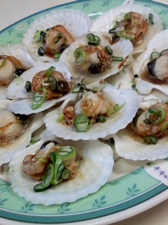 殻付きミニホタテの蒸し焼き-レシピのメイン写真