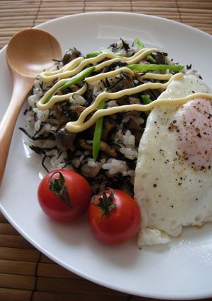 余ったひじき煮で☆カフェランチ風混ぜご飯-レシピのメイン写真