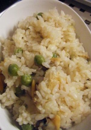 アサリとエンドウ豆のスペイン風ゴハン-レシピのメイン写真