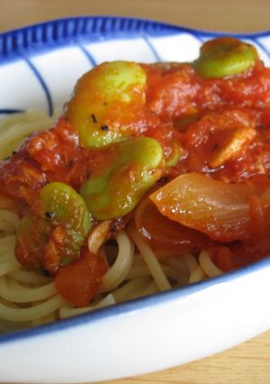 ツナと空豆のトマトソース-レシピのメイン写真