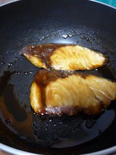 フライパンで簡単!ぶりの照り焼き☆-レシピのメイン写真