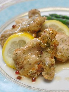 レモン香る♪鶏むね肉のクリスピー揚げ-レシピのメイン写真