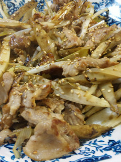 豚肉とごぼうのネギ塩炒め-レシピのメイン写真