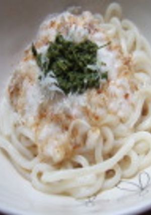 暑さを吹っ飛ばせ！とろろ茶うどん-レシピのメイン写真